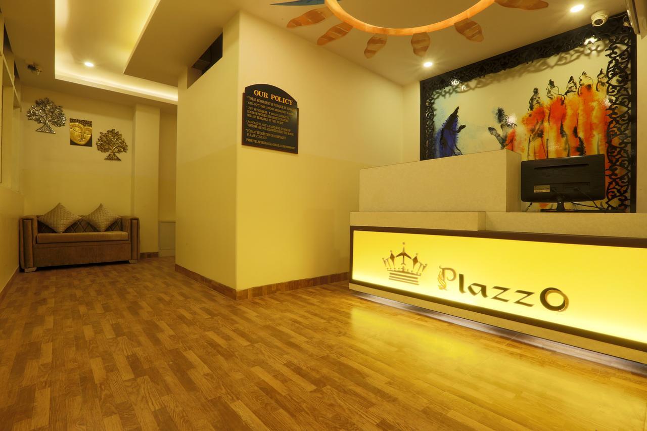 Plazzo Hotel Ню Делхи Екстериор снимка
